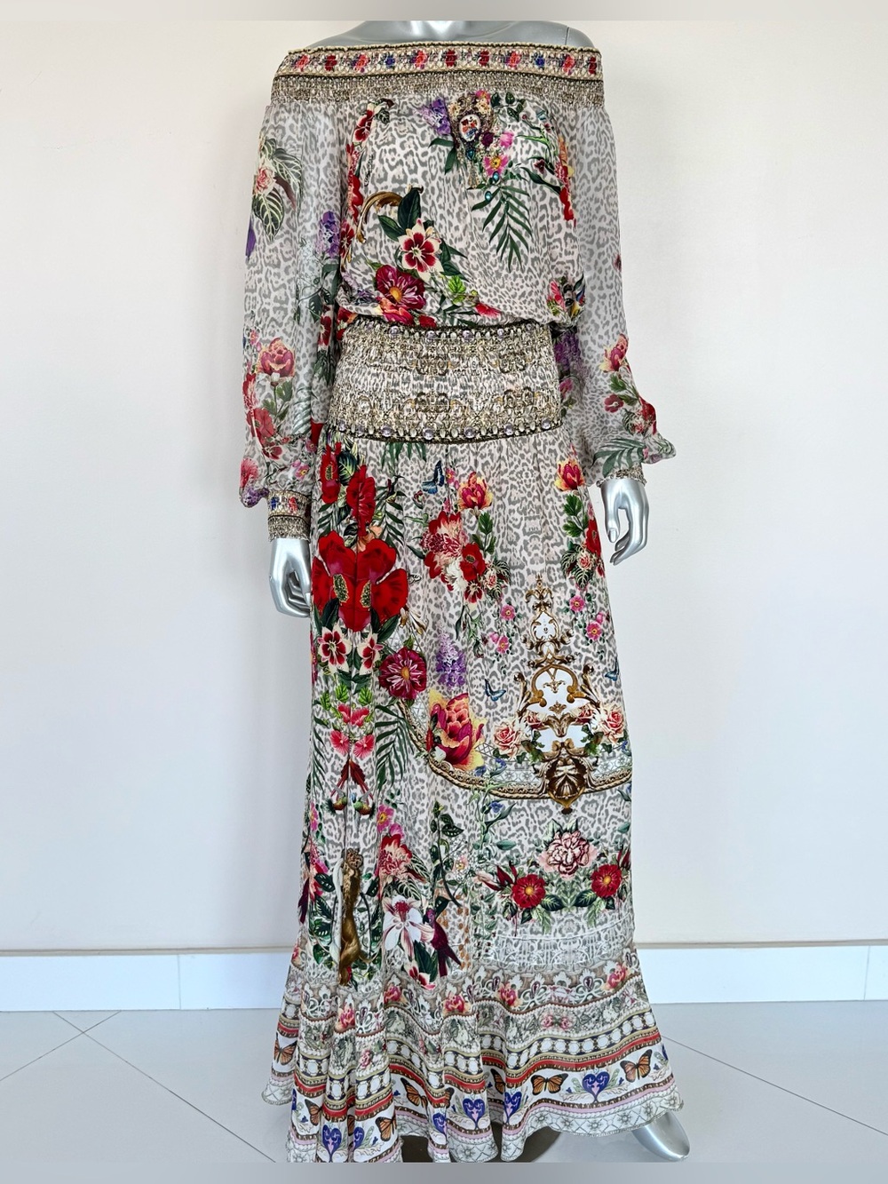 Camilla off the shoulder shirred maxi dress in leos bouquet size L  Authentic